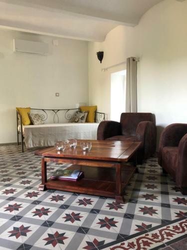 Hostal Les Dames De Saint Florent