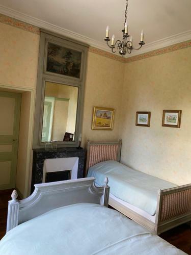 Apartamento Ch�teau de St-fulgent, G�te La Tour
