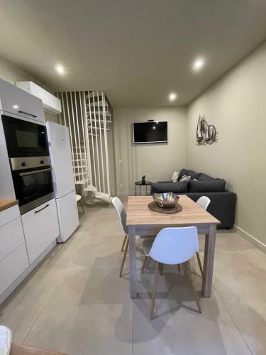 Agr�able Maison de Ville Dans Quartier Atypique
