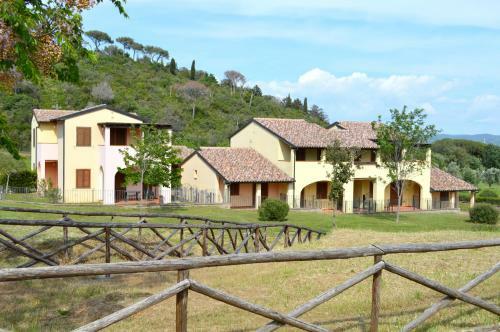 Aparthotel Le Corti Di Montepitti