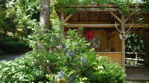 Camping Jardin La Vie En Vert En Ari�ge