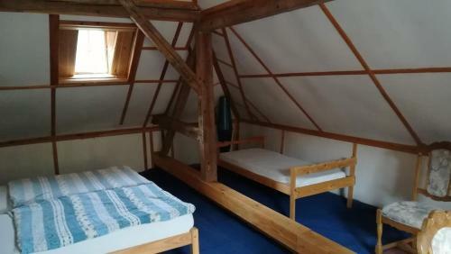 Pron�jem Pokoj? Belle Vue