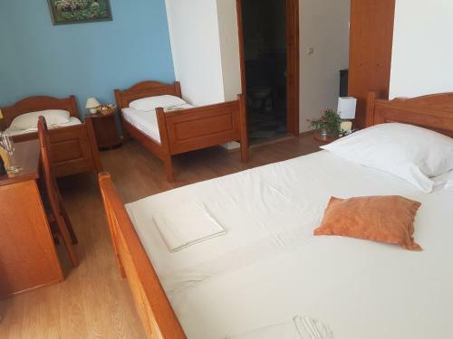 Hostal Villa Luka