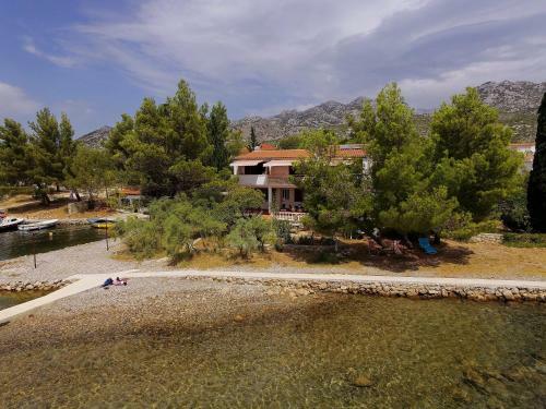 Apartamentos Villa Jaz