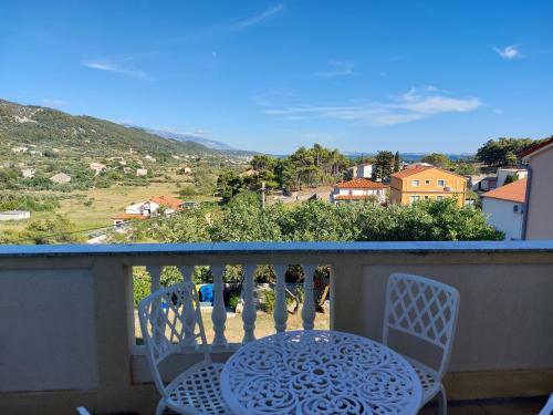 Apartments Velinka
