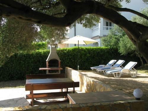 Hostal Apartments And Rooms Lan?a