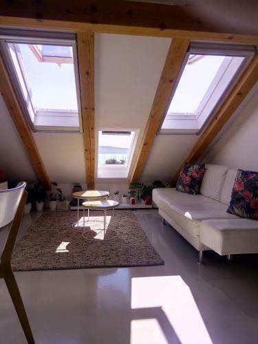 Kike Apartment