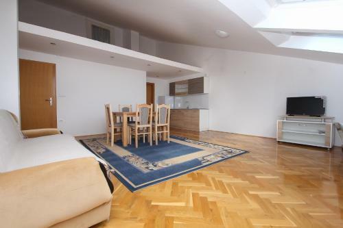 Apartmani Pranji?