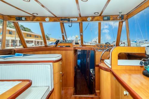Marta Boat B&B