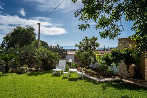 Villa Con Piscina Annarita Milazzo