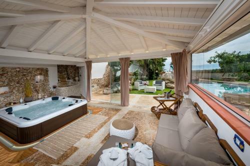 Villa Con Piscina Annarita Milazzo