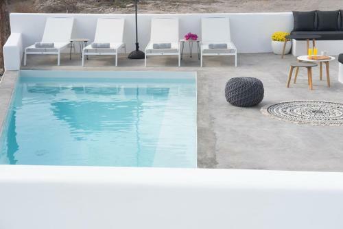 White Orchid Luxury Apartments