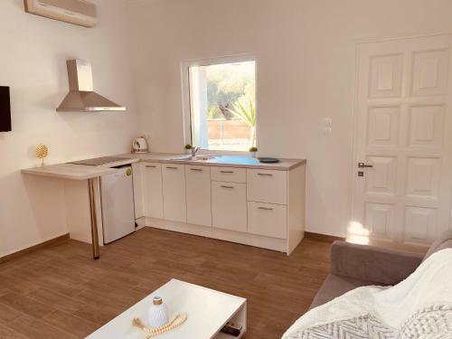 Apartamento Louvros Luxury Suittes