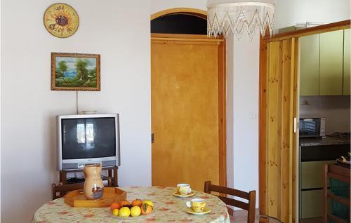 Stunning Apartment In Gallipoli With 2 Bedrooms