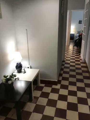 Apartamento Plaza de Do�a Elvira 8