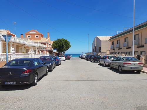 A Un Paso Del Mar La Mata