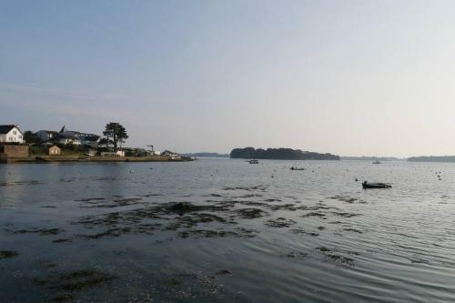 Vue Sur L'�le de Berder Et Vue Mer