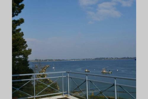 Vue Sur L'�le de Berder Et Vue Mer