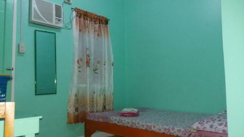 Hostal Lyn Enia Travelers Inn