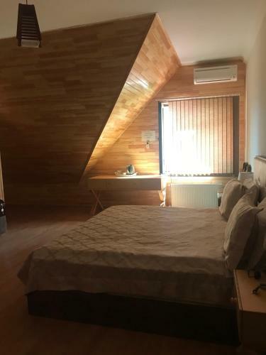 Hotel Golden Tree