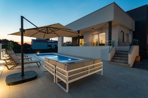 Luxury Sea View Villa Biograd