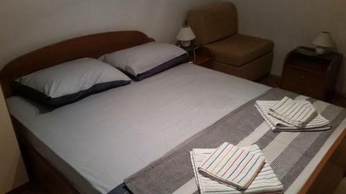 Apartamentos More