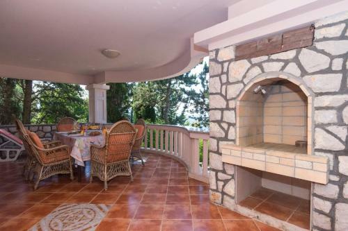 Apartamentos Villa Stefi (30m From The Sea)