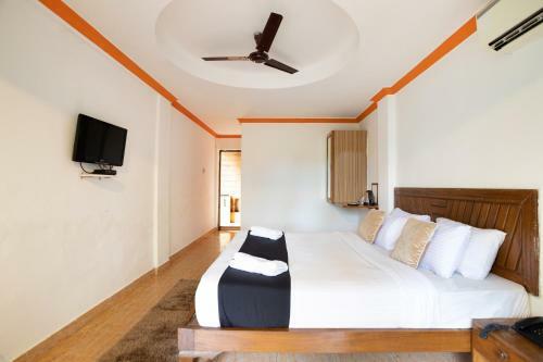 Hostal Zinhos Beach Resort Titos Lane