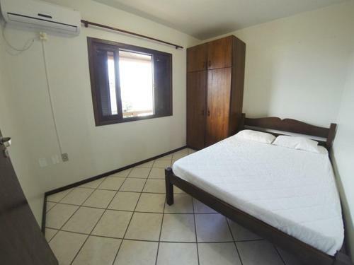 Apartamento Aptos Quadra Mar Bombas