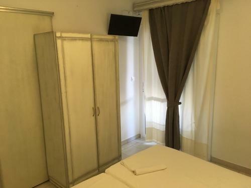 Katerina Apartments And Studios