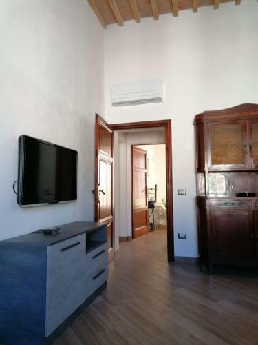Valeria San Vincenzo Apartment