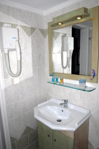 Konstantza Studios And Apartments