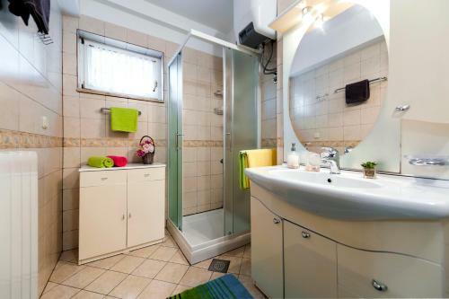 Hostal Apartment & Rooms Graciela