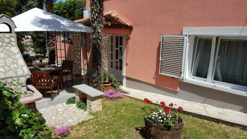 Hostal Apartment & Rooms Graciela