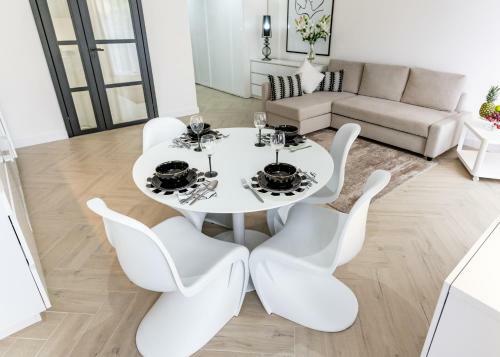 Bianco Apartments