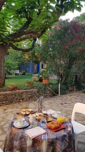 Bed & Breakfast Chambres D'h�tes Les Arbousiers