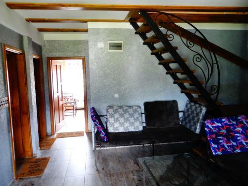 Hostal Pensiunea Lacul Albesti