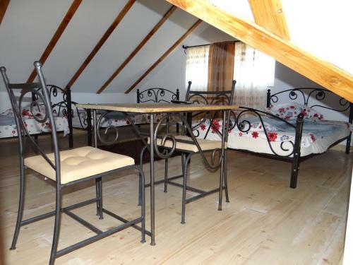Hostal Pensiunea Lacul Albesti