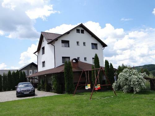 Hostal Pensiunea Lacul Albesti