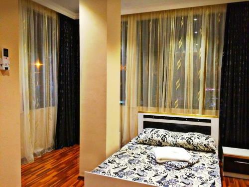 Hotel Golden House
