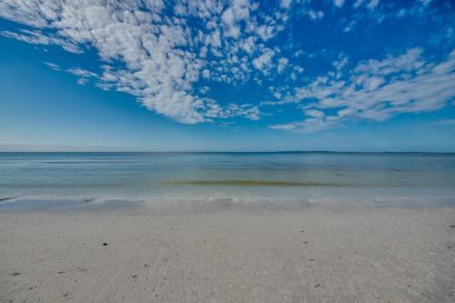 Beach Villas #102