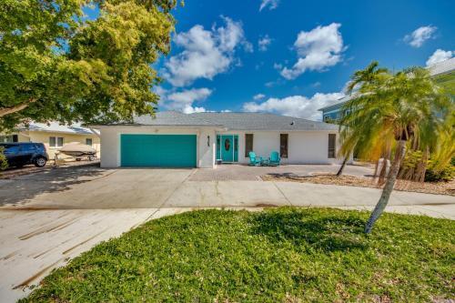 8305 Estero Boulevard