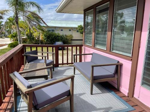 749 Estero Blvd