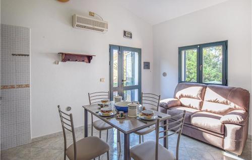 Nice Home In Siniscola With 3 Bedrooms