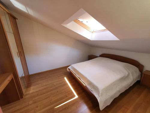 Apartmani Lon?ar