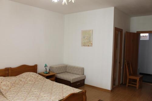 Hotel ?????????