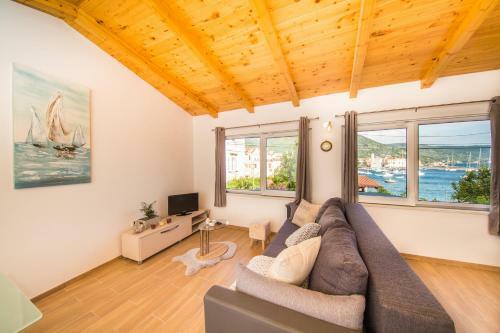 Apartamento Seahouse Komi?a