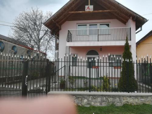 Hostal Casa Alina