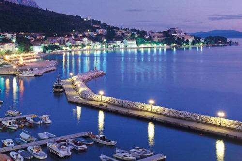 Apartments Villa Vesna Podgora - Cdm05026-dyc
