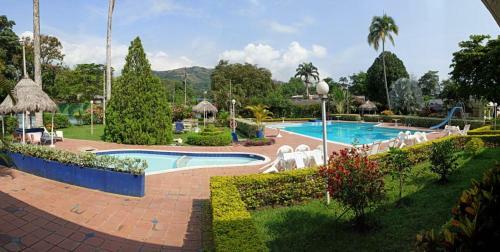 Hotel Hospedaje Cune Club de Villeta